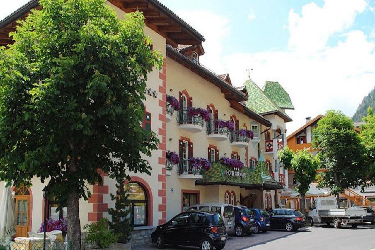 Albergo Bernard Canazei Exterior photo